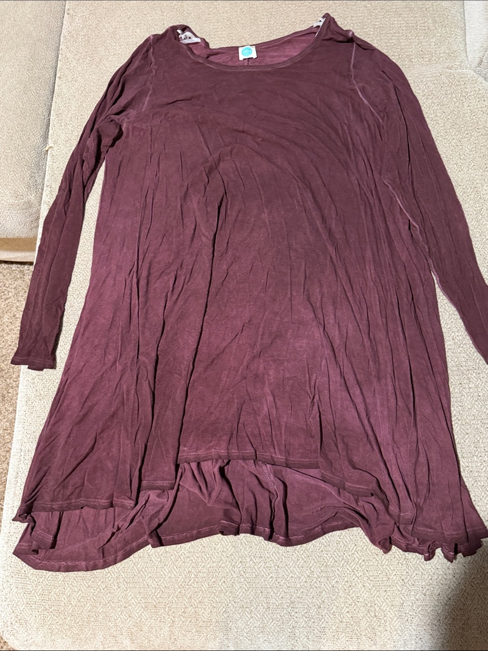 JEM Long Sleeve Tunic Top in Wine